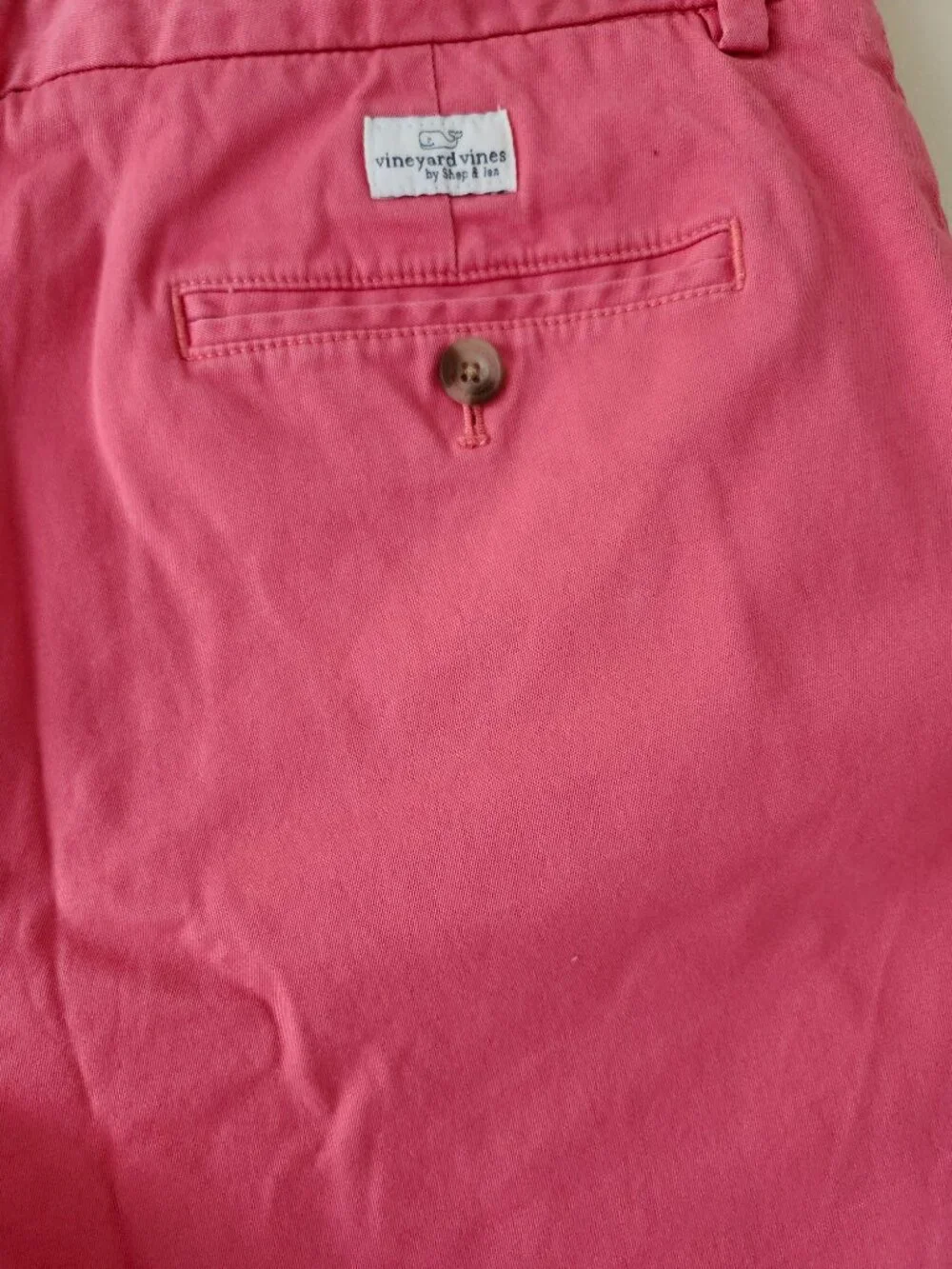 Men's Vineyard Vines Shorts / Pink / Size: 33